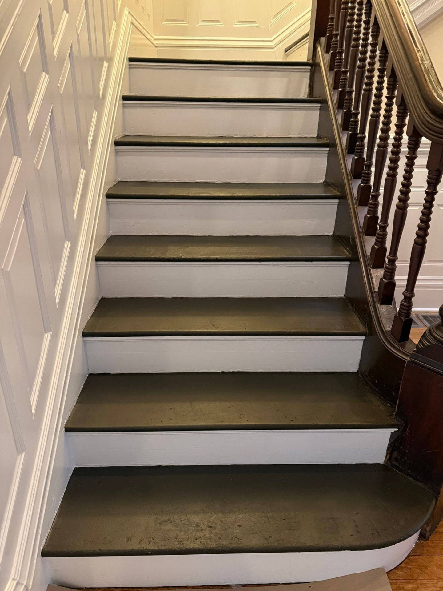 Stairs & Hallways — professional cleaning result by SS Cleaning Service in Framingham, MA